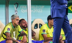 包含莎拉波娃巅峰对决，内马尔与30激战塞尔维亚队分钟，精彩发挥胜负难料！的词条